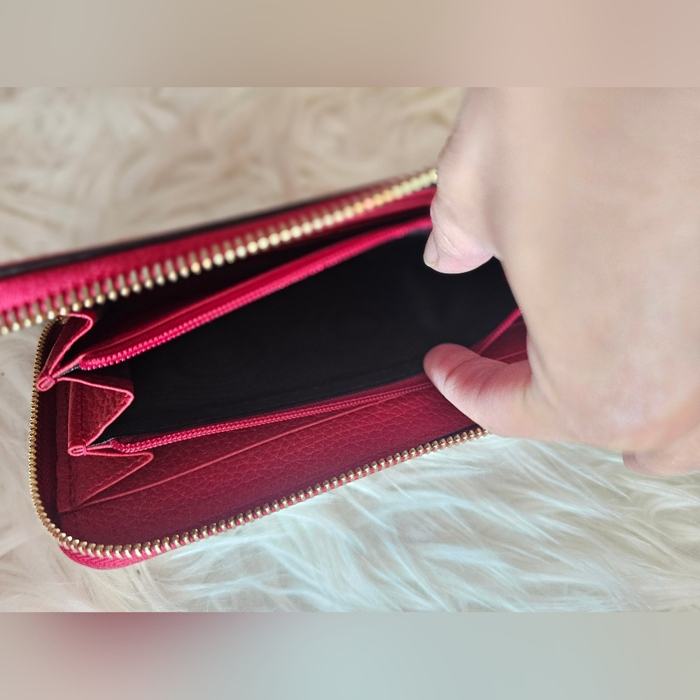 Gucci Red Long Wallet - Picture 5 of 17